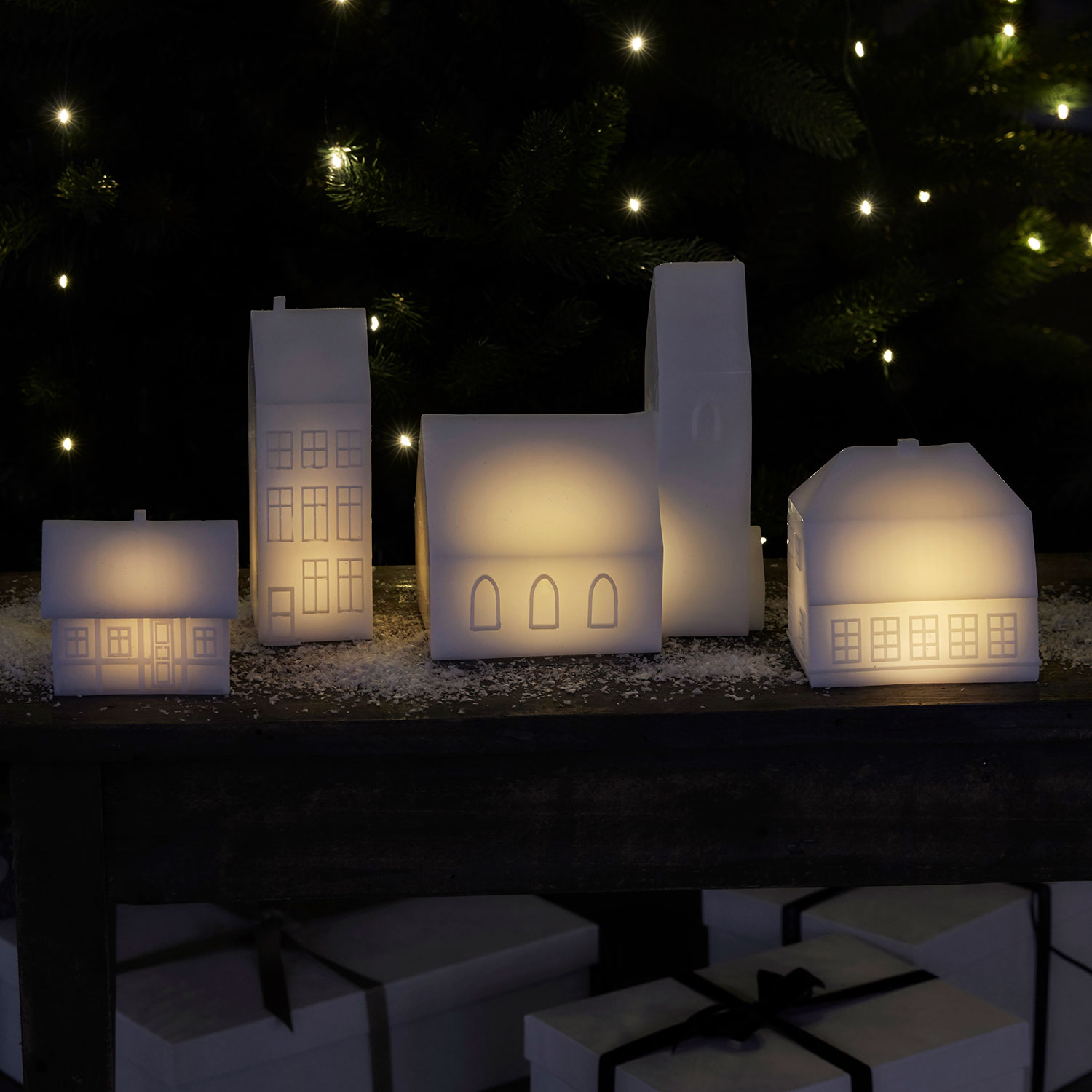 Copenhagen Nyhavn Byhus, Hvid