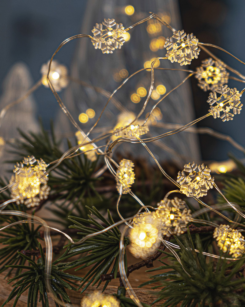 Nynne Snefnug 40 LED, 3,9 m, Sølv