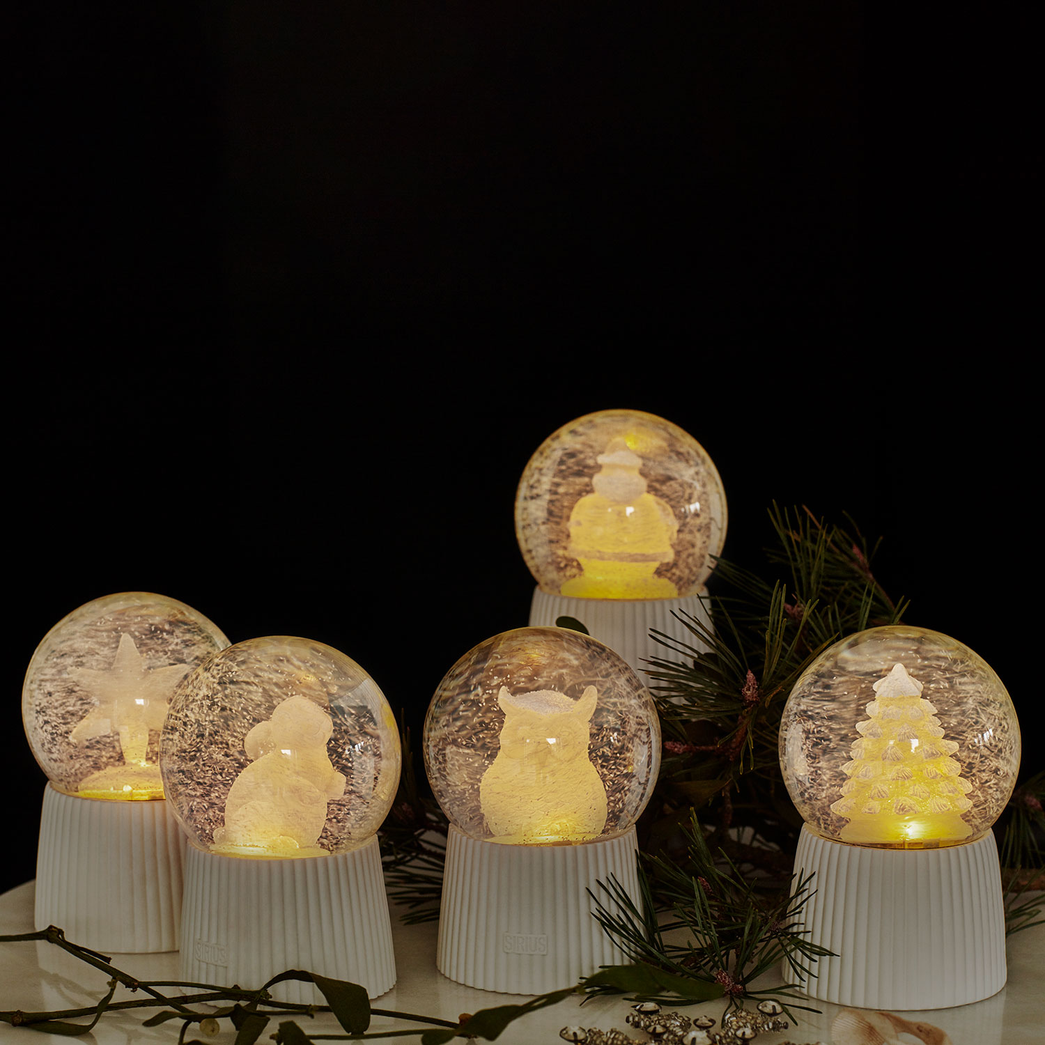 Snekugle med julemand - Santa