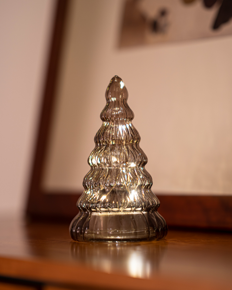 Lucy Træ 16,5 cm, Dark Oak