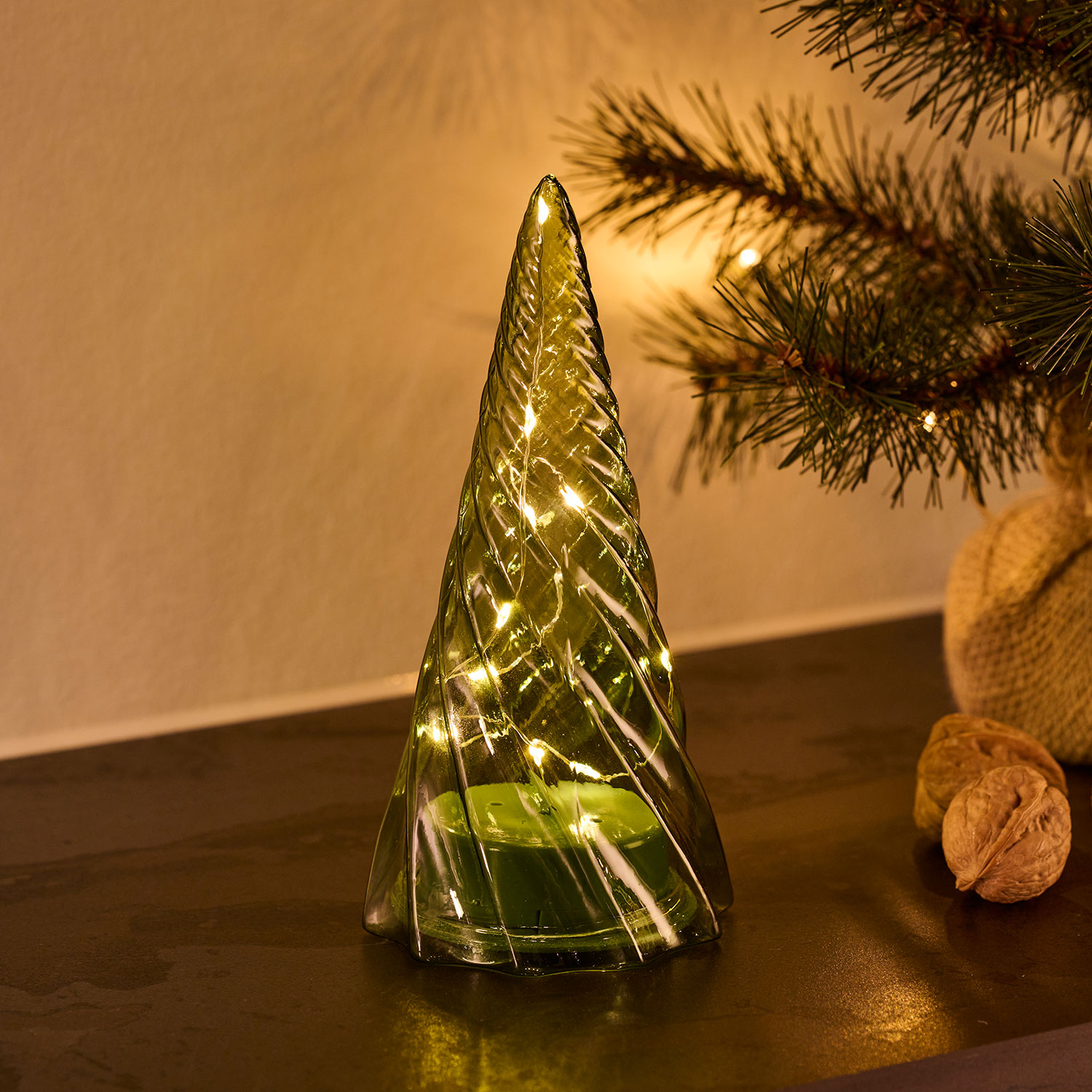 Vilma Træ - 19 cm, Grøn