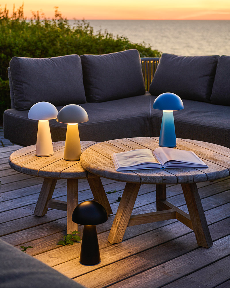 Sam Genopladelig Lampe 28 cm, Sort