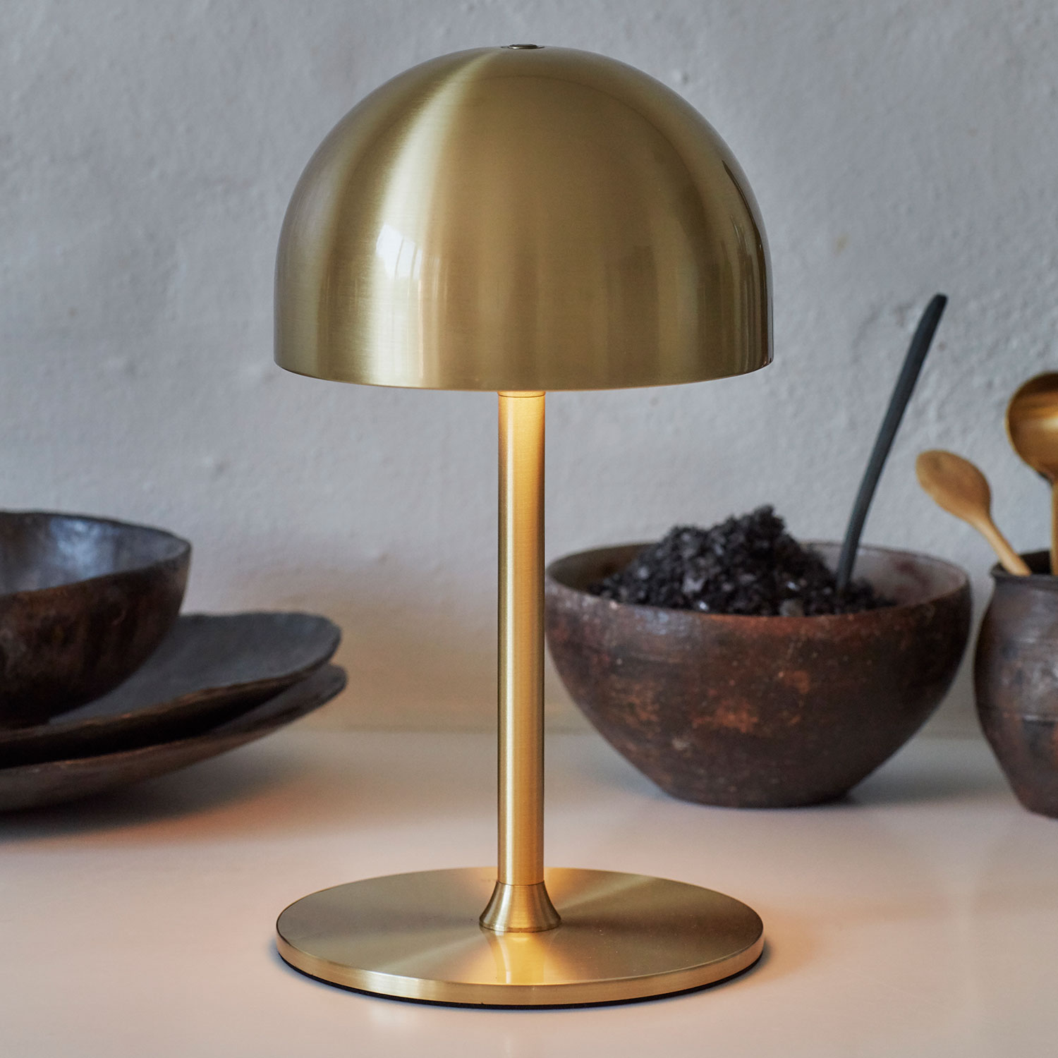 Tim Lampe Genopladelig 22 cm, Messing