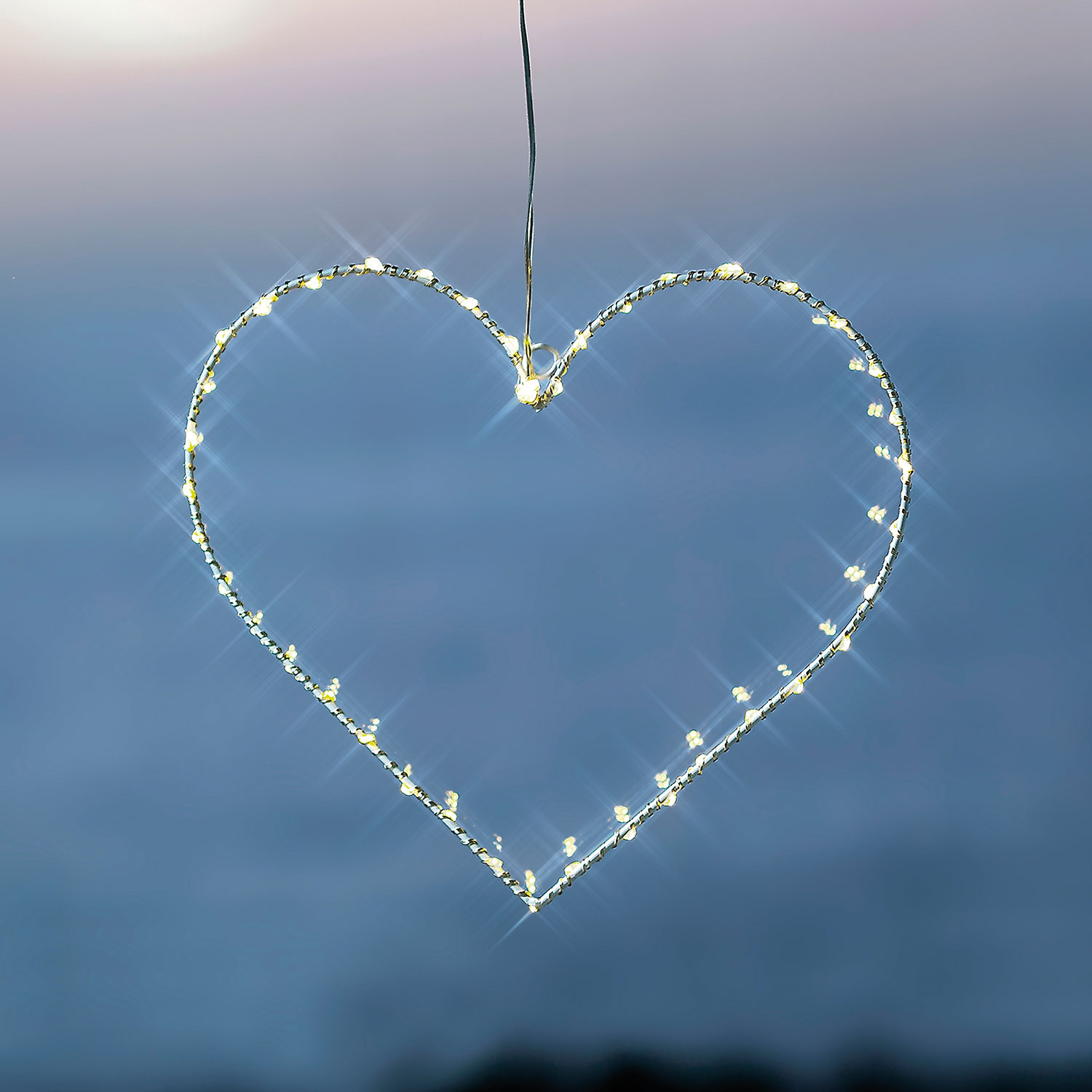 Liva Hjerte 26 cm, 40 LED, Hvid