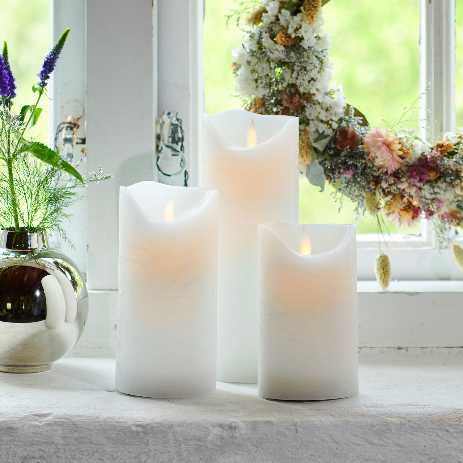 Sara Bloklys Ø7,5 x 12,5 cm, Hvid