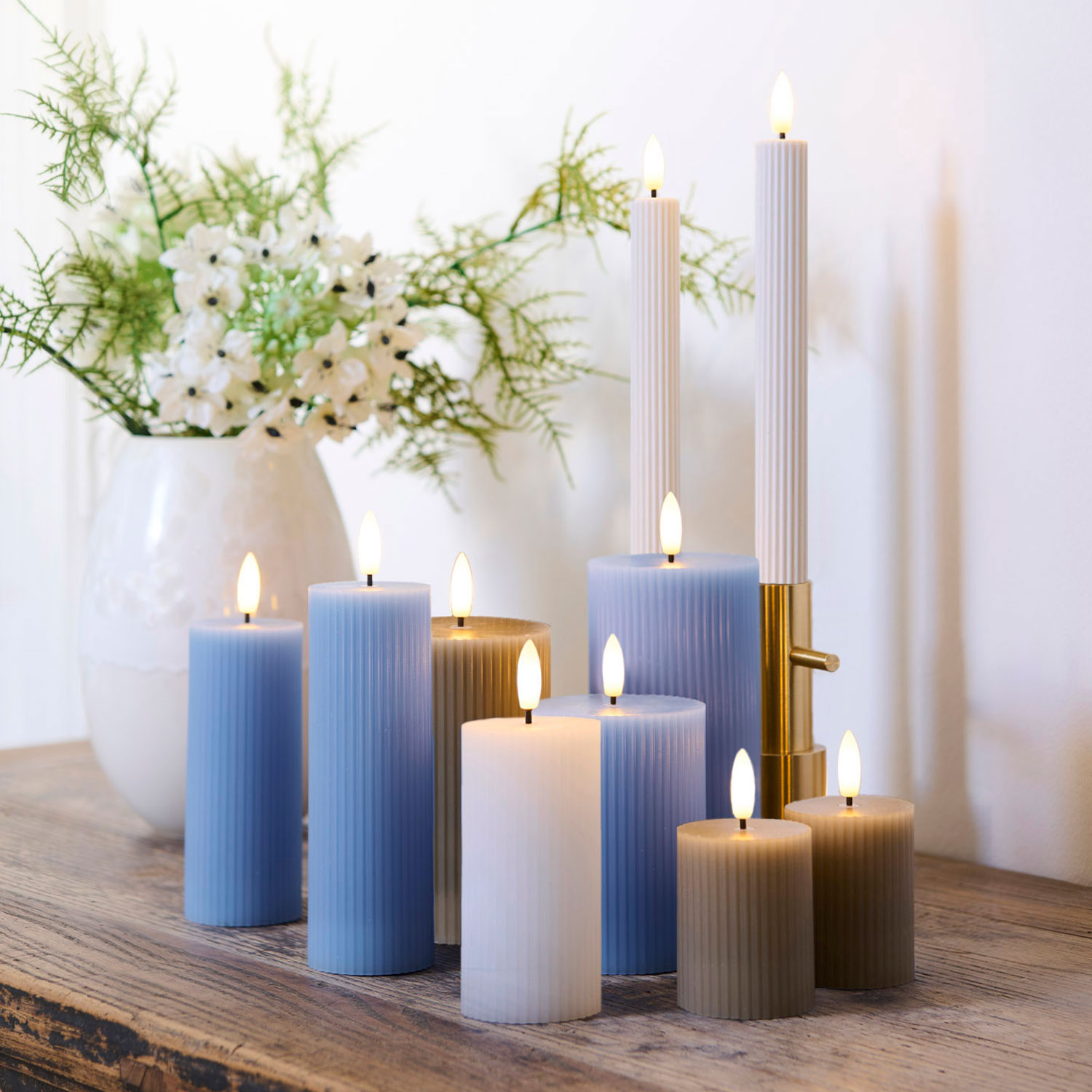 Smilla Genopladelig Kronelys 2-pak Ø2x25 cm, Hvid