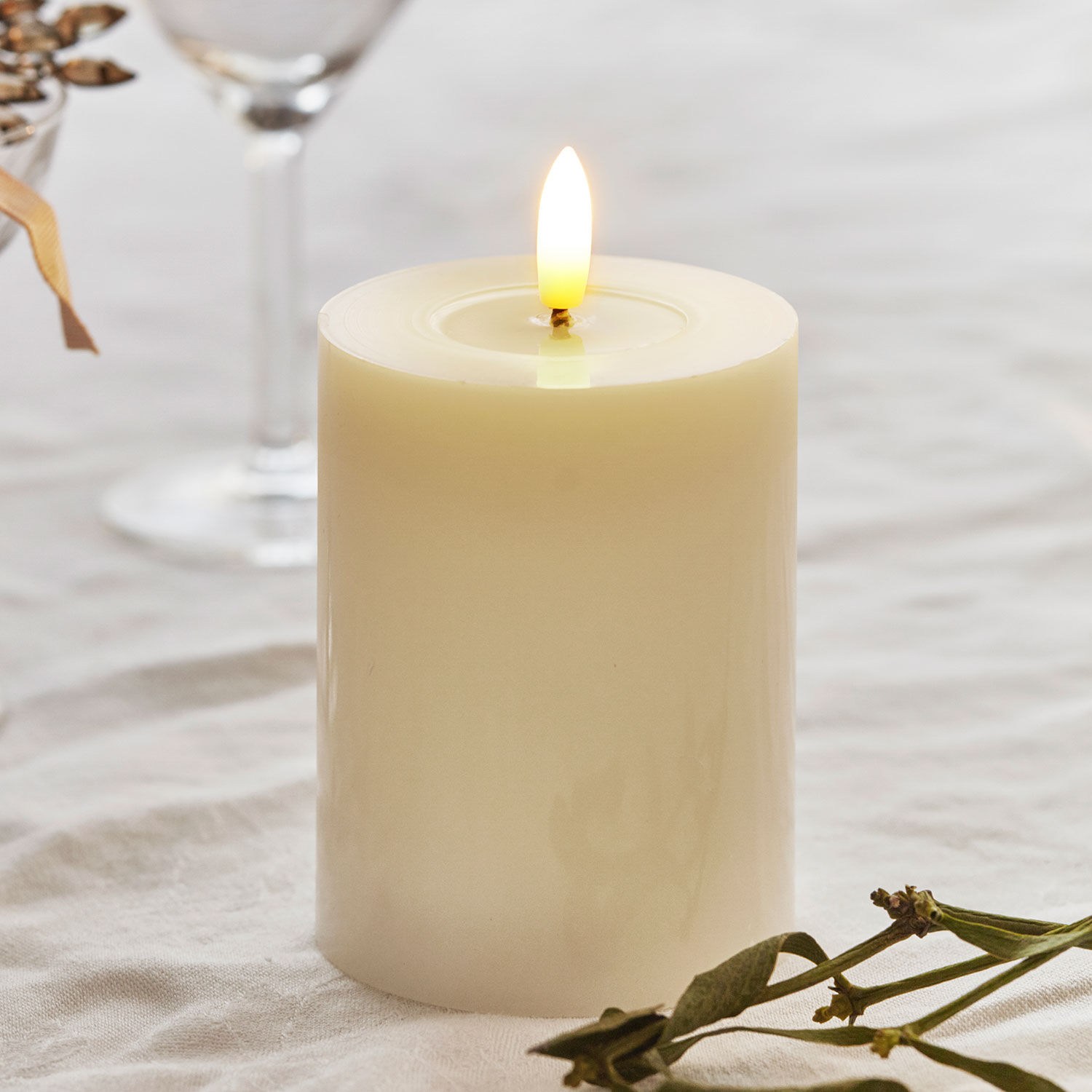 Sille Lak Bloklys - Ø7,5 x 10 cm, Elfenben