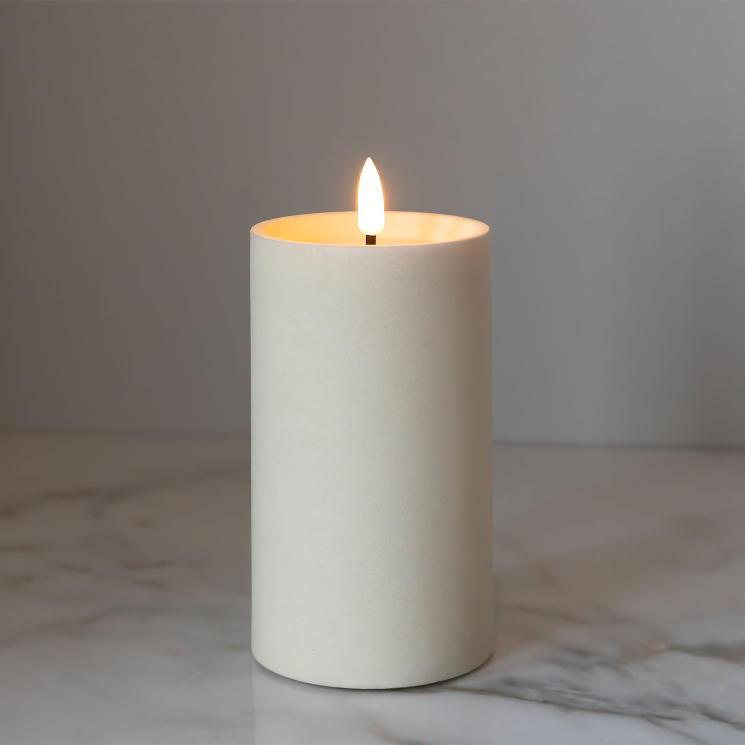 Sille Velour Bloklys - Ø7,5 x 10 cm, Elfenben