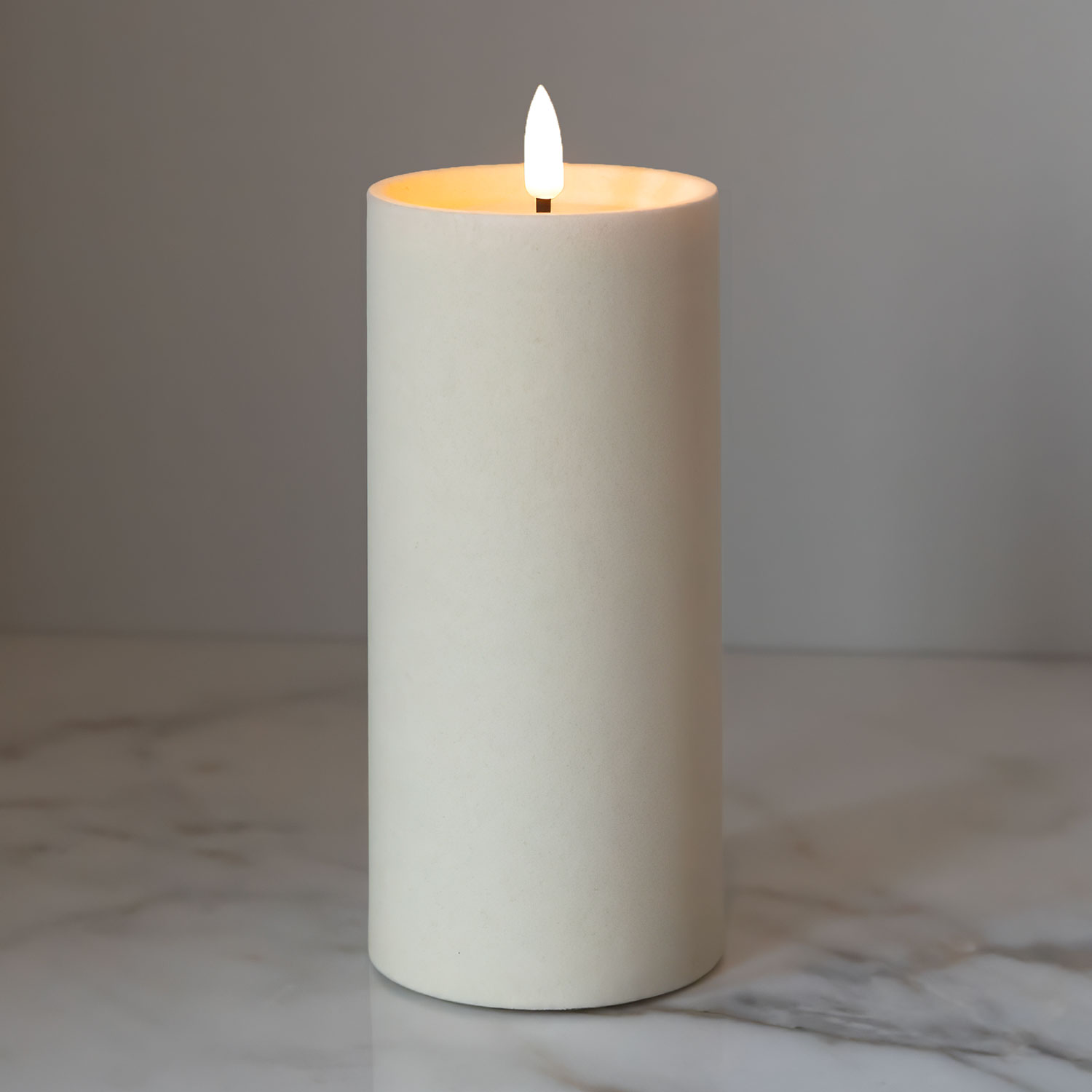 Sille Velour Bloklys - Ø7,5 x 15 cm, Elfenben