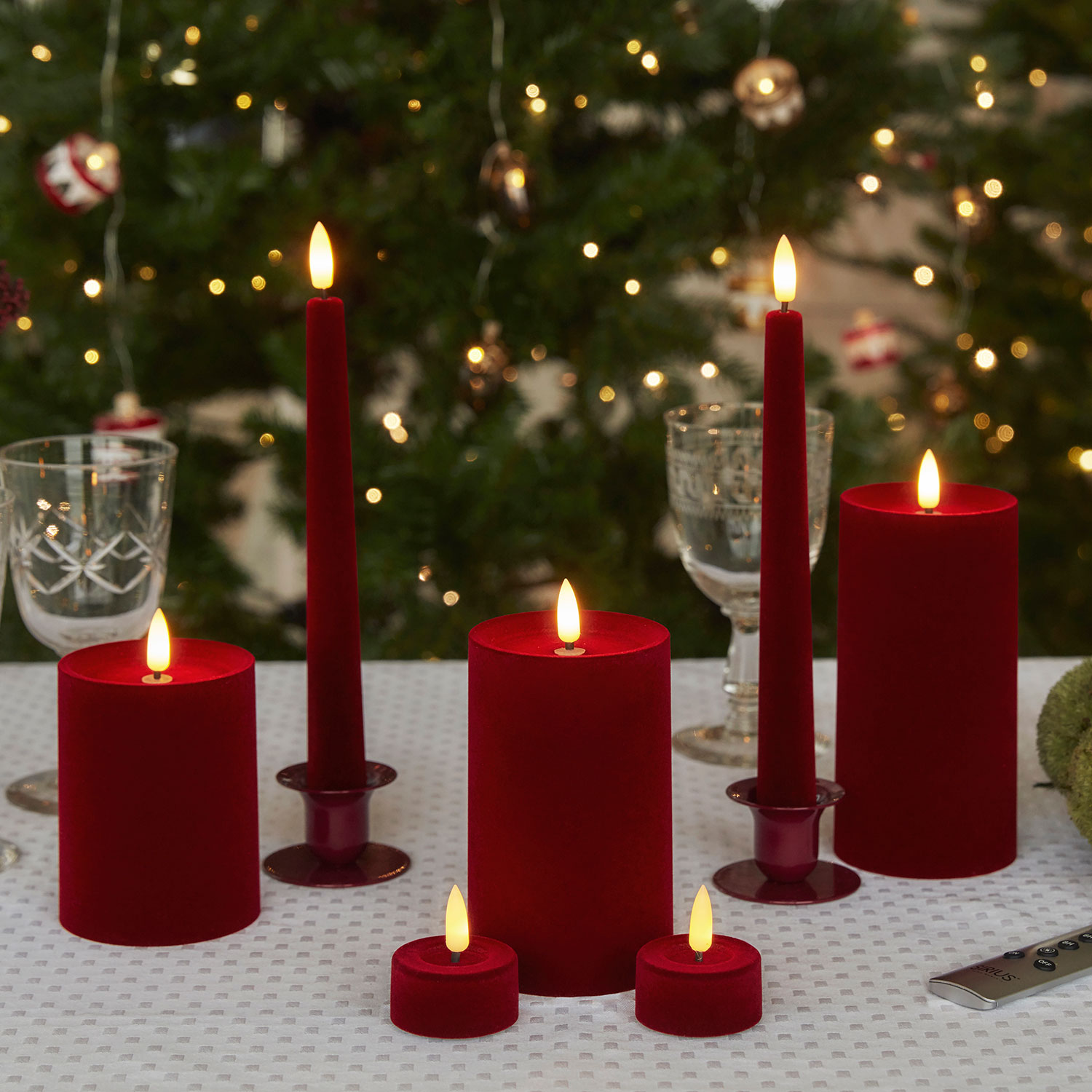 Sille Fløjl Bloklys - Ø7,5 x 10 cm, Cherry